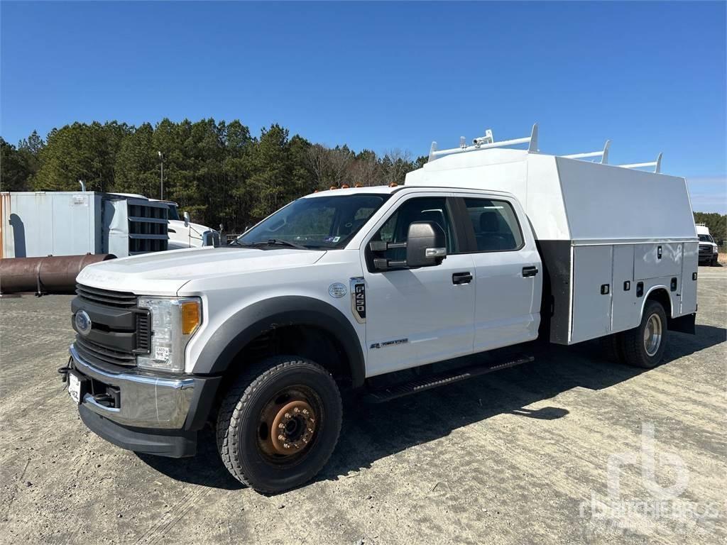 Ford F-450 Komunálne / Multi-úžitkové vozidlá
