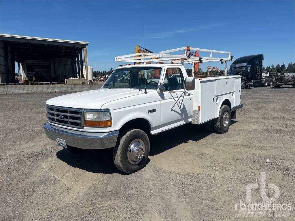 Ford F-450 Komunálne / Multi-úžitkové vozidlá