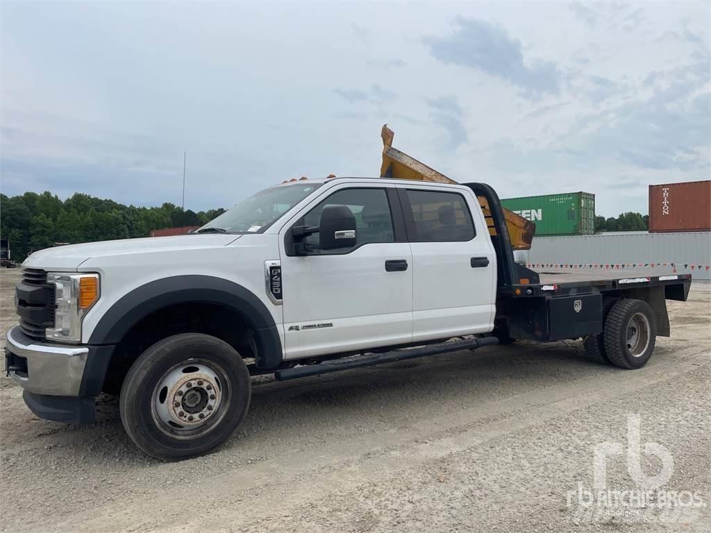 Ford F-450 Plošinové nákladné automobily/nákladné automobily so sklápacími bočnicami