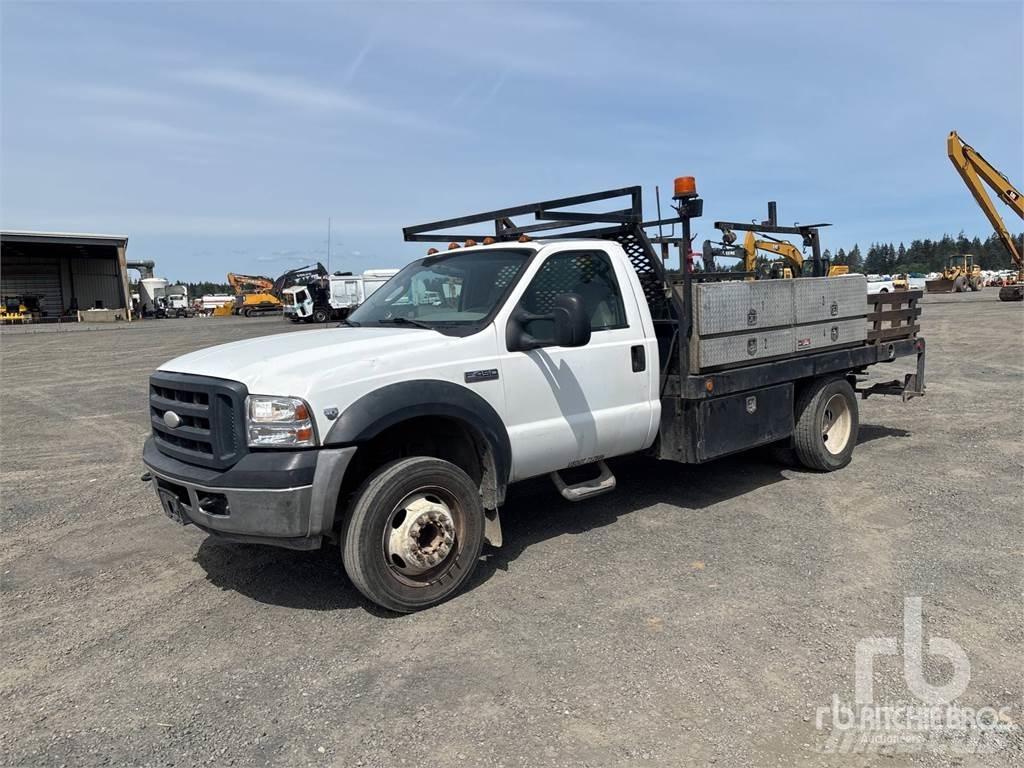 Ford F-450 Komunálne / Multi-úžitkové vozidlá