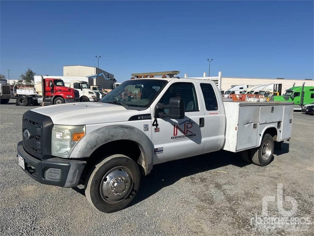 Ford F-550 Komunálne / Multi-úžitkové vozidlá
