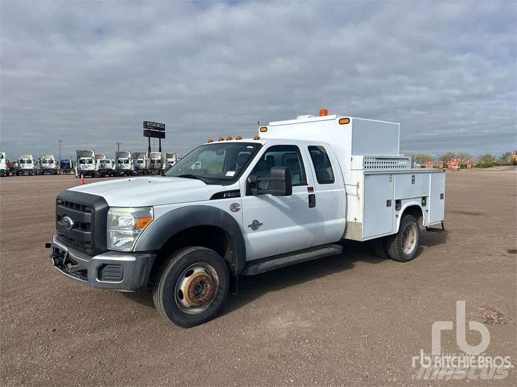 Ford F-550 Komunálne / Multi-úžitkové vozidlá