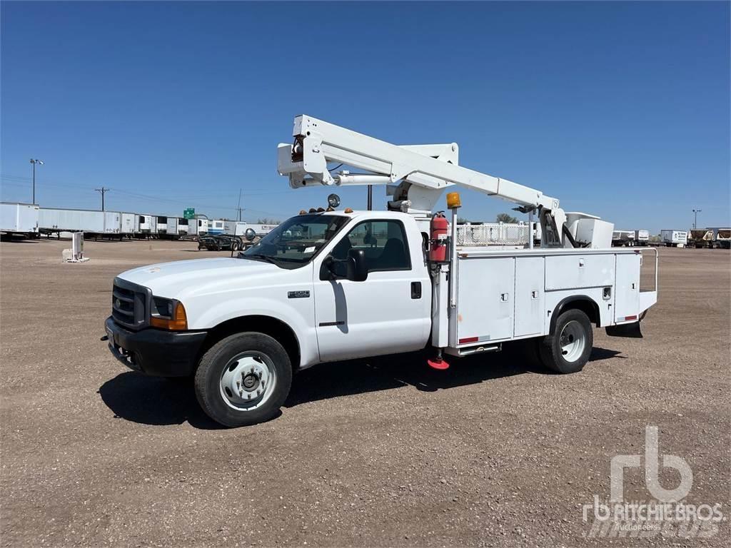 Ford F-550 Prívesové plošiny