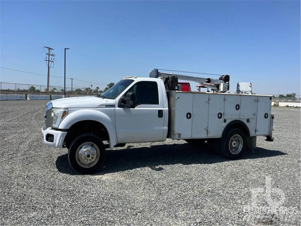 Ford F-550 Komunálne / Multi-úžitkové vozidlá