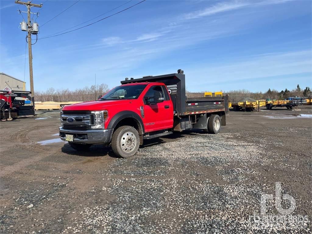 Ford F-550 Sklápače