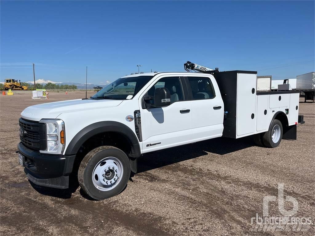 Ford F-550 Komunálne / Multi-úžitkové vozidlá