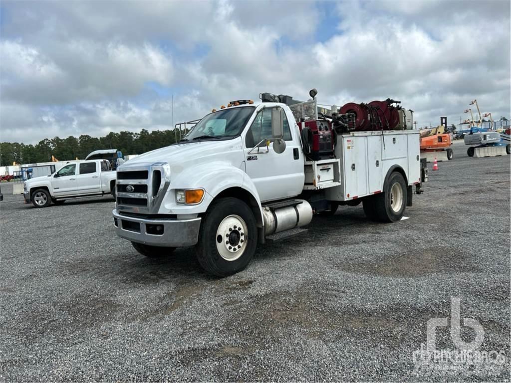 Ford F-750 Komunálne / Multi-úžitkové vozidlá
