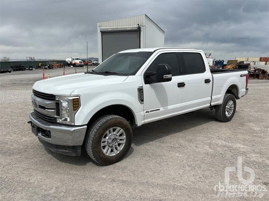 Ford F250 XLT Nakladacia/sklápacia bočnica