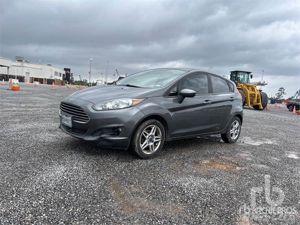 Ford FIESTA Automobily