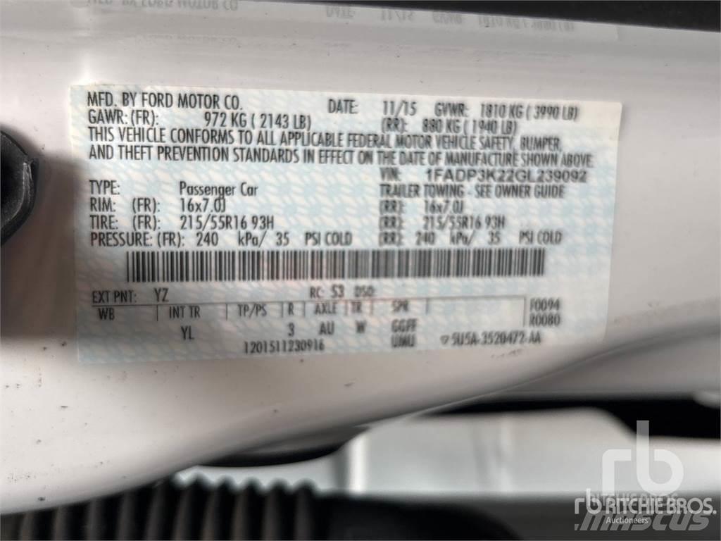 Ford FOCUS Automobily