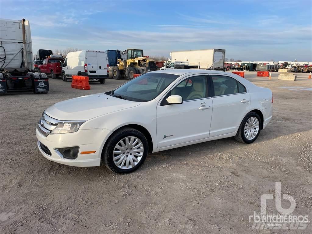Ford FUSION Automobily