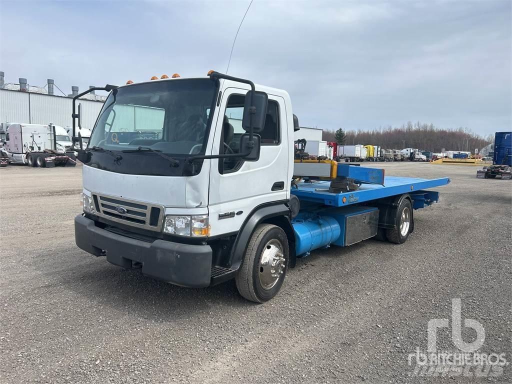 Ford LCF450 Vyslobodzovacie vozidlá