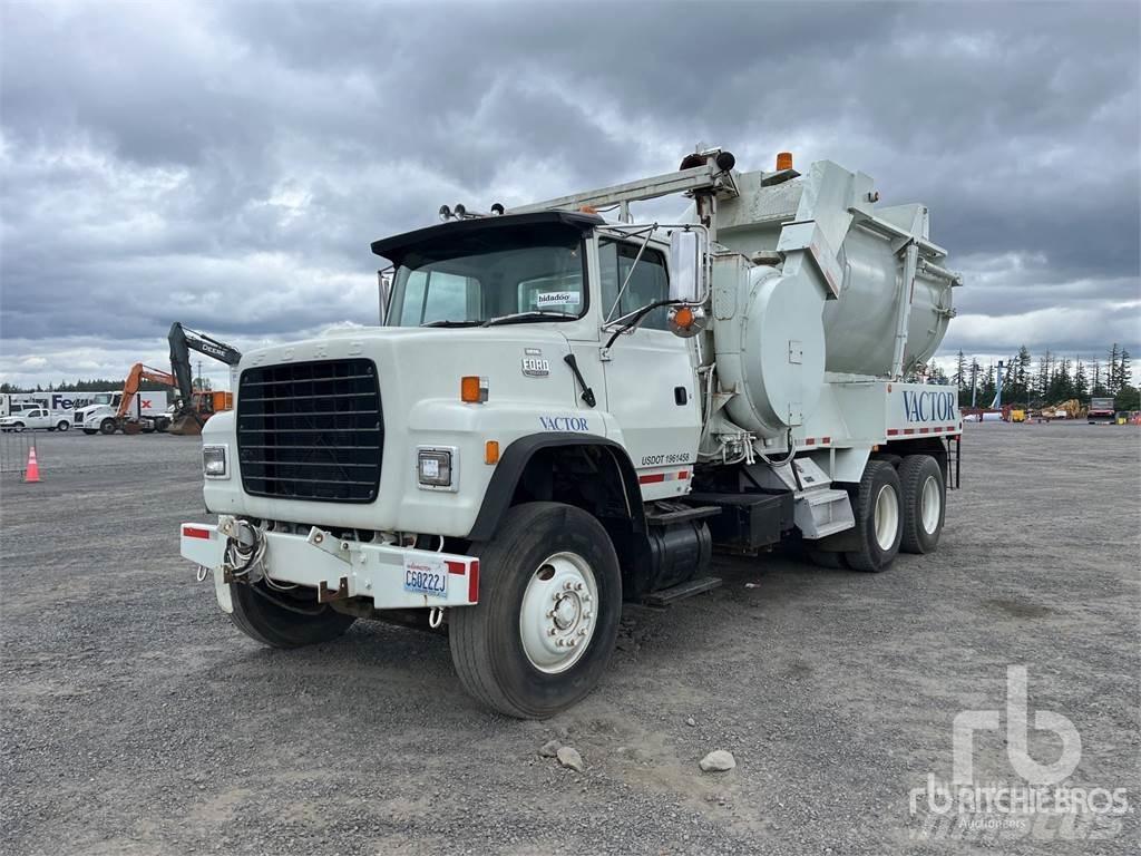 Ford LNT8000 Kombinované/Čerpacie cisterny