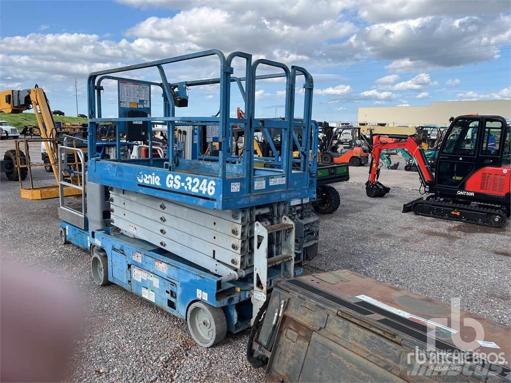 Genie GS3246 Nožnicové zdvíhacie plošiny