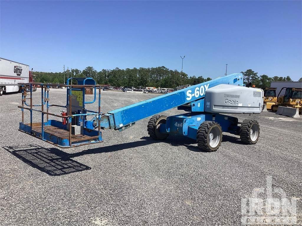 Genie S-60X Kĺbové plošiny