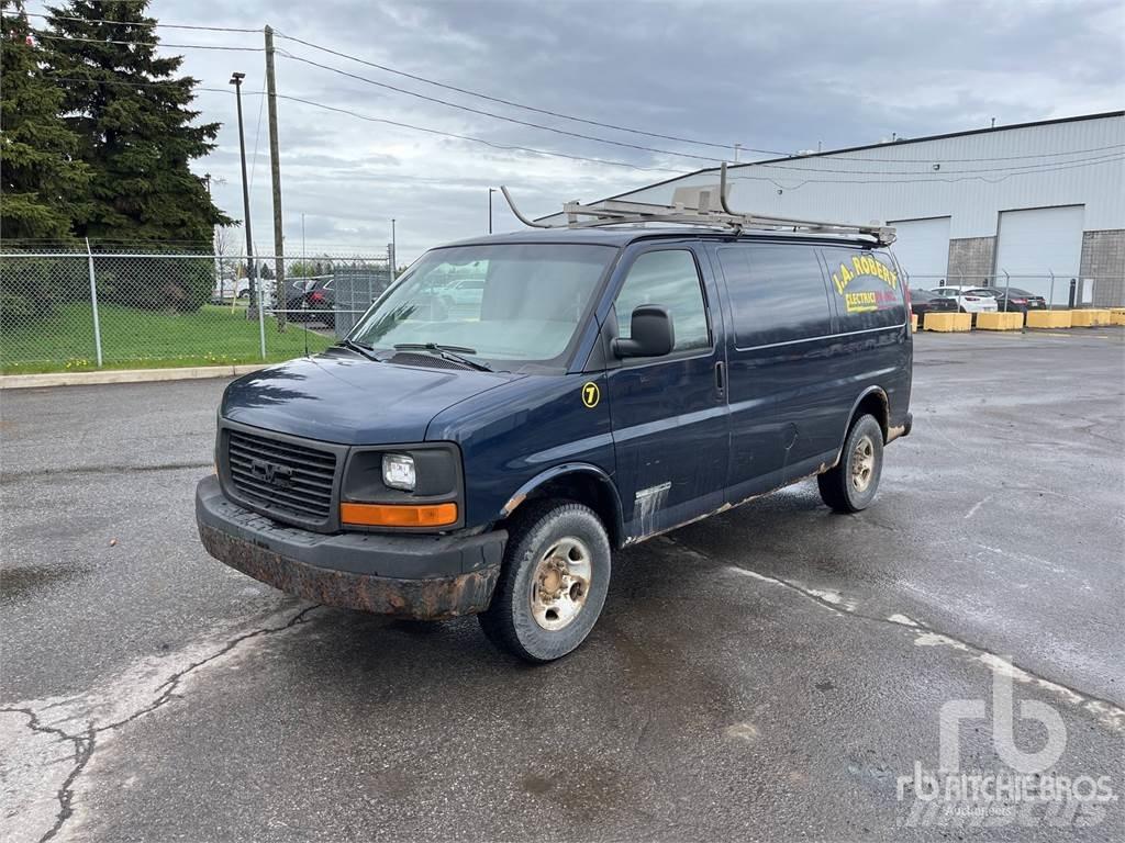 GMC SAVANA 2500 Chladiarenské nákladné vozidlá