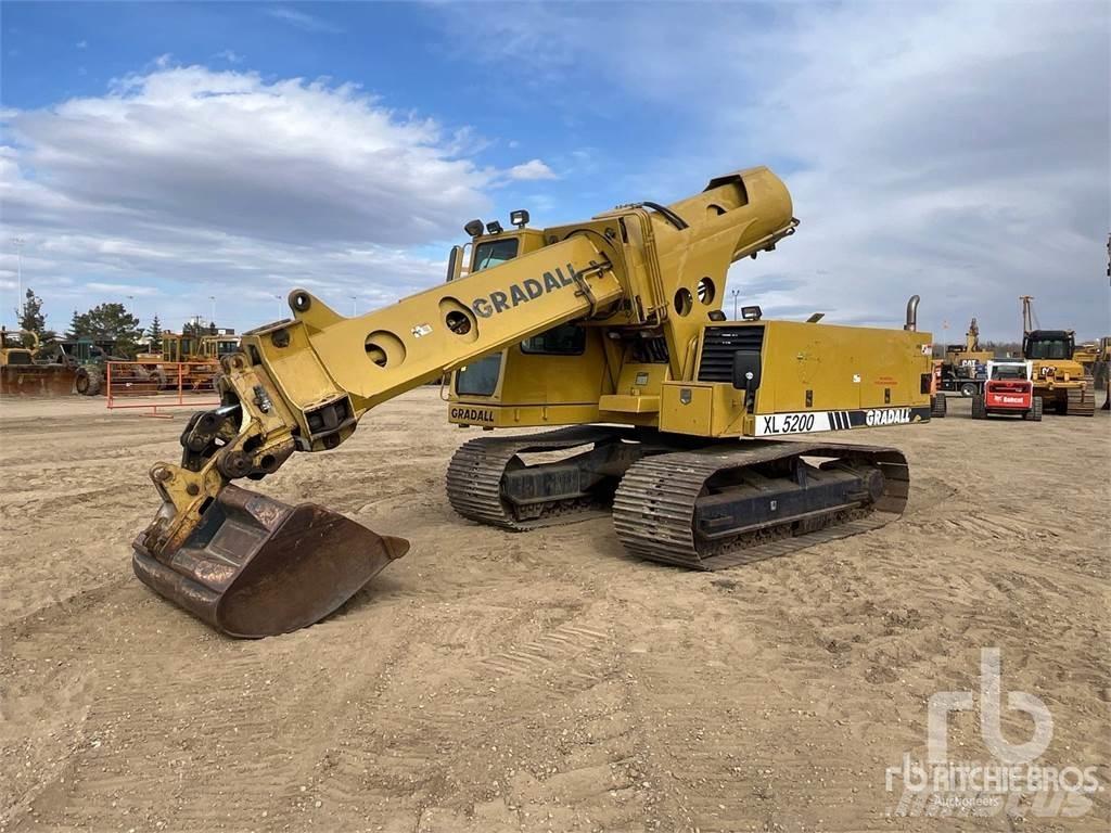 Gradall XL5200 Pásové rýpadlá