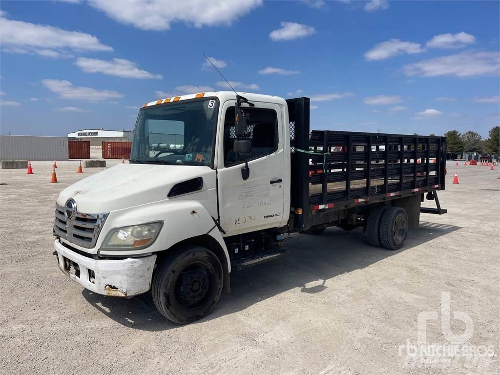 Hino 165 Plošinové nákladné automobily/nákladné automobily so sklápacími bočnicami