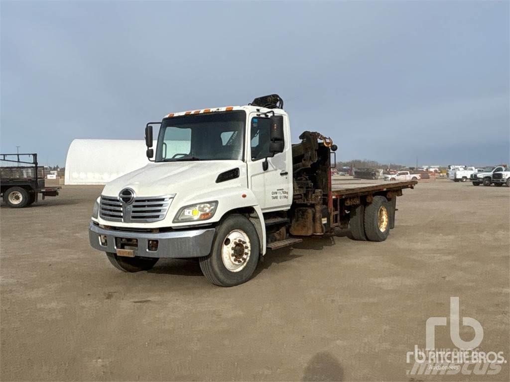 Hino 338 Autožeriavy, hydraulické ruky