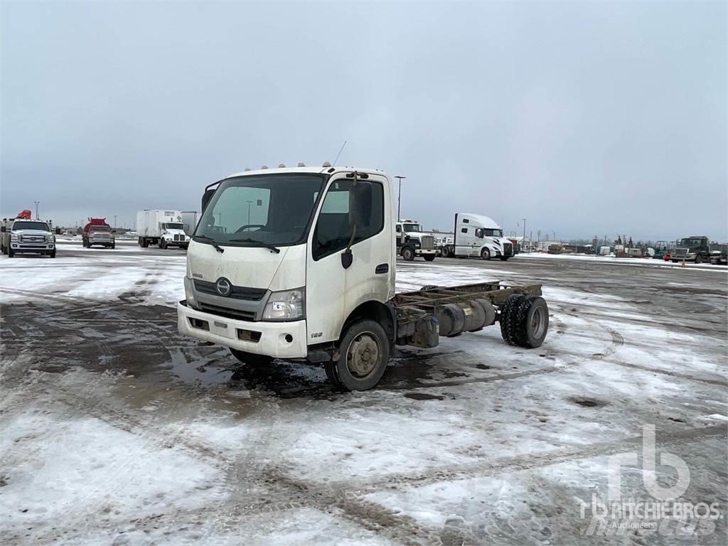 Hino XJC740 Nákladné vozidlá bez nadstavby