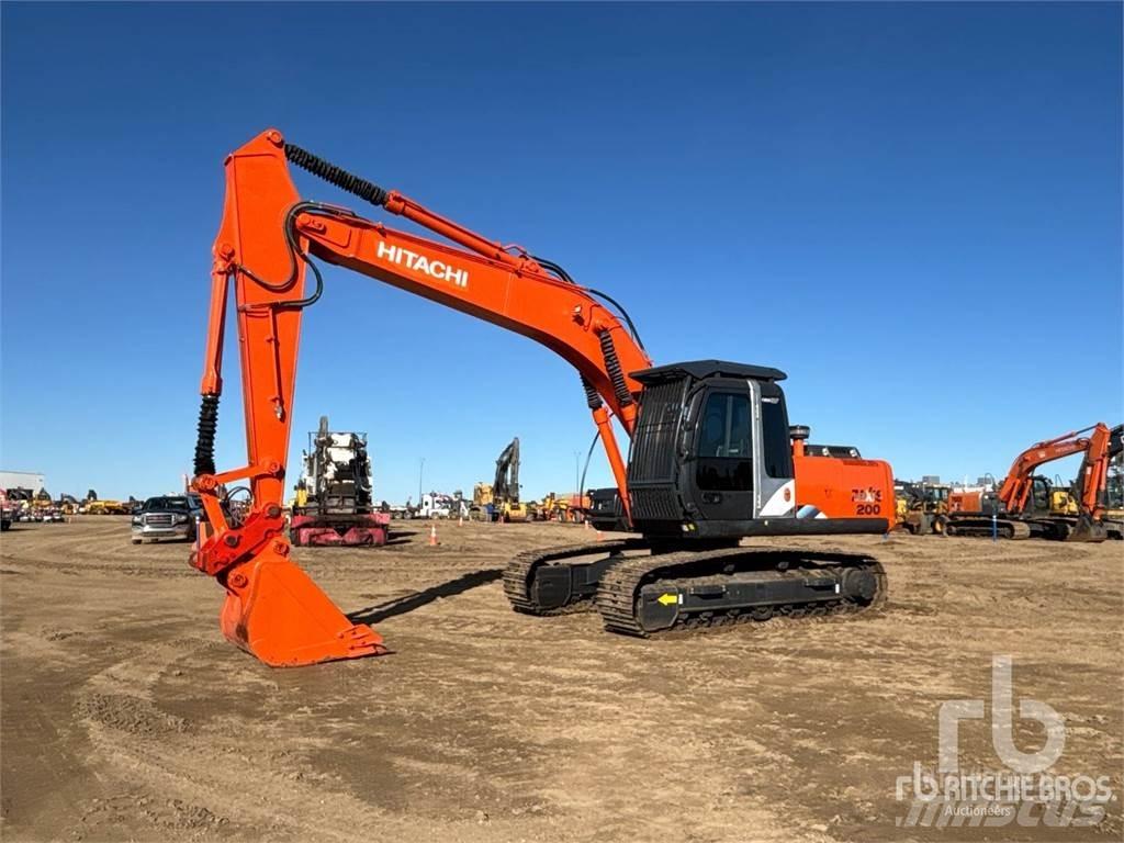 Hitachi ZX200 Pásové rýpadlá