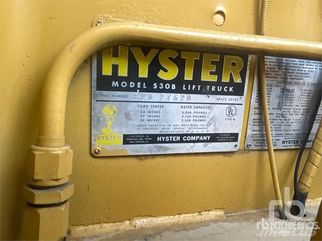 Hyster S30B Dieselové vozíky