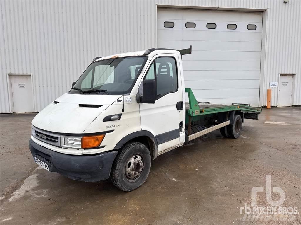Iveco 35C14HPI Valník s navijakom