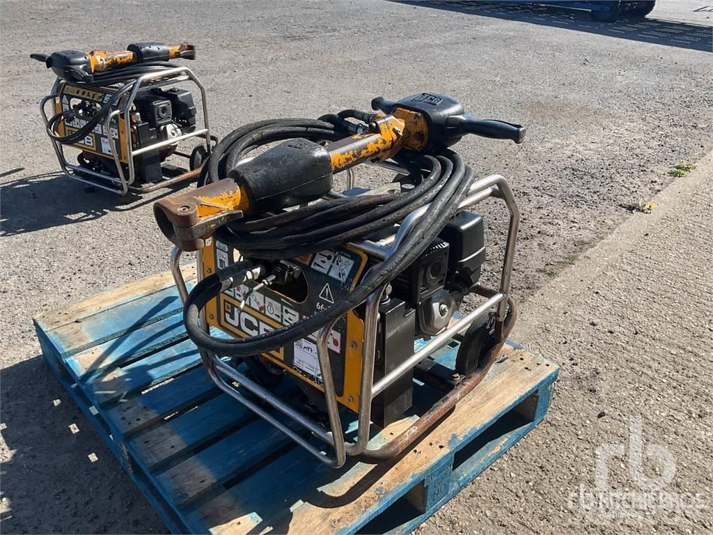 JCB BEAVER Stavebníctvo - ostatné