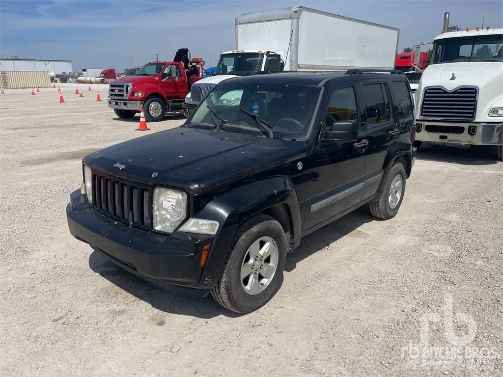 Jeep LIBERTY Nakladacia/sklápacia bočnica