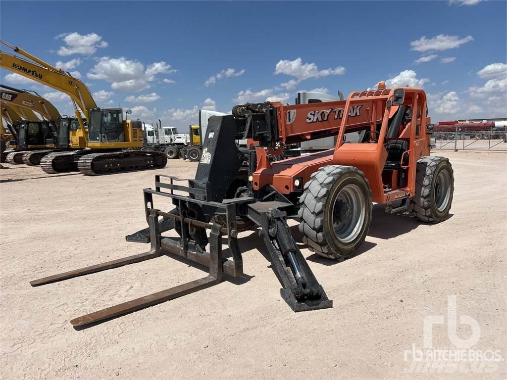 JLG 10054 Teleskopické manipulátory