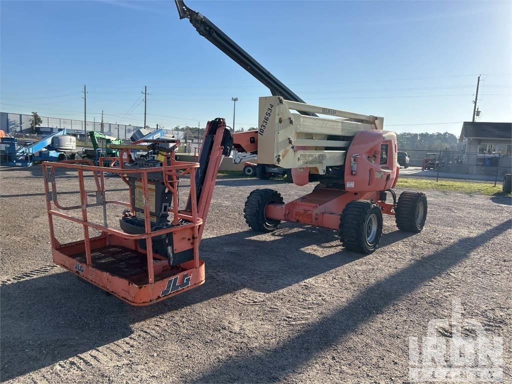 JLG 450AJ Kĺbové plošiny