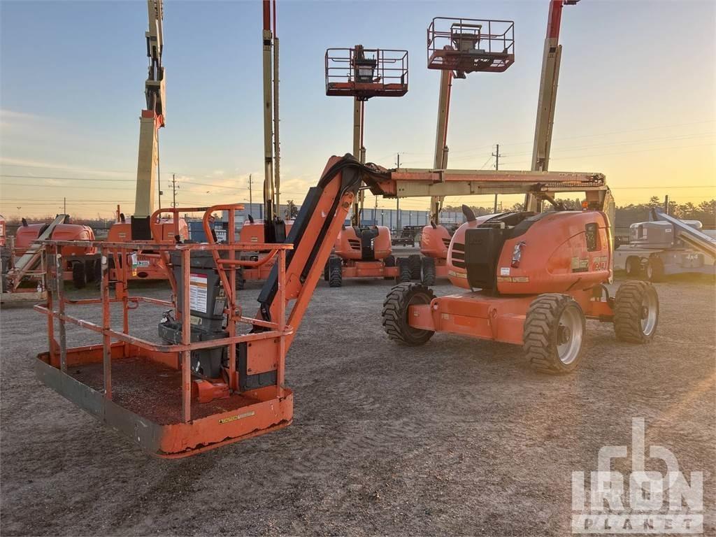 JLG 600AJ Kĺbové plošiny