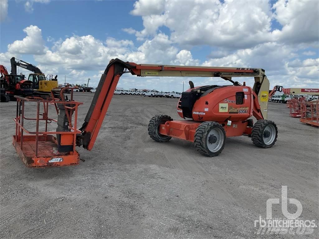 JLG 600AJ Kĺbové plošiny