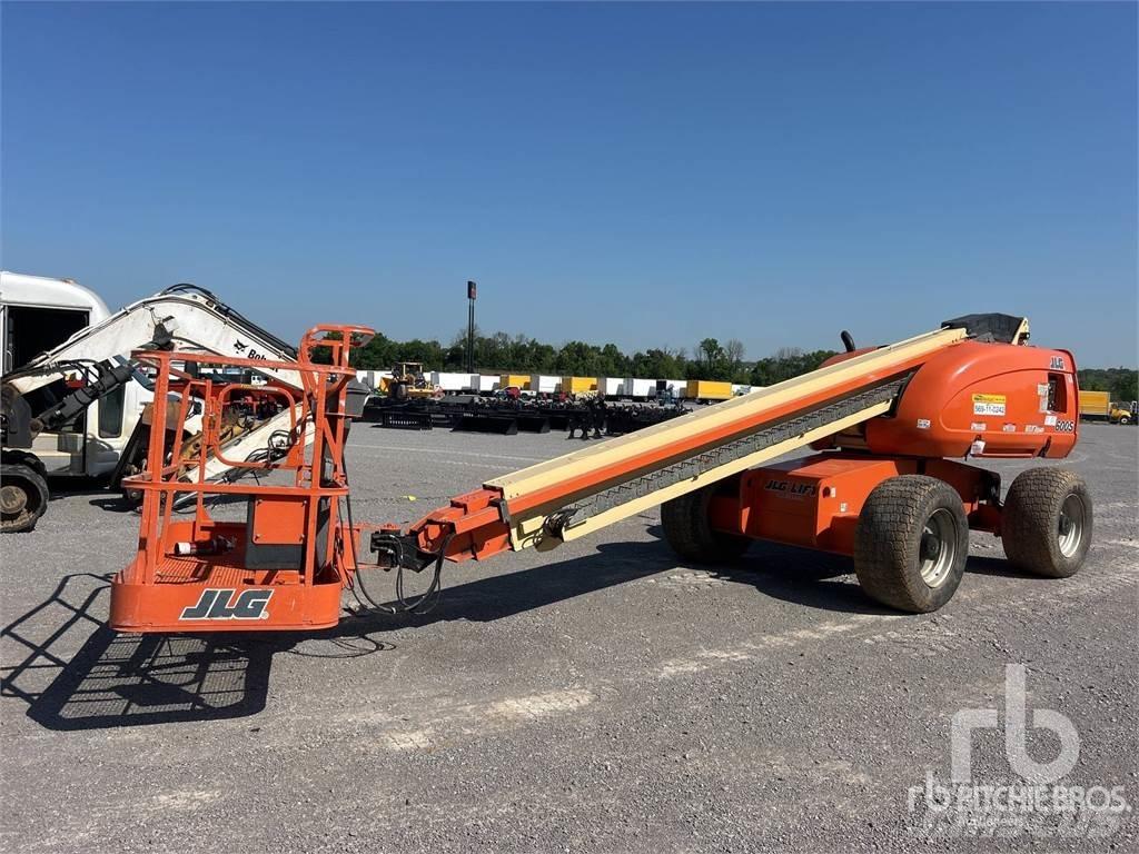 JLG 600S Kĺbové plošiny