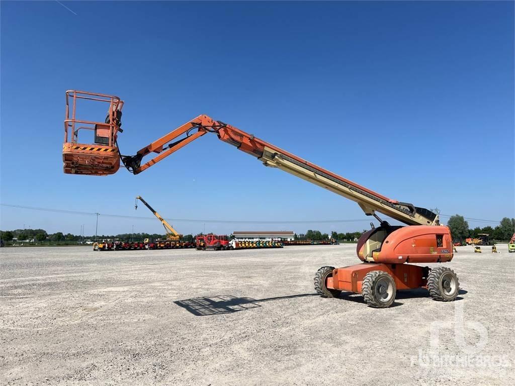 JLG 660SJ Kĺbové plošiny