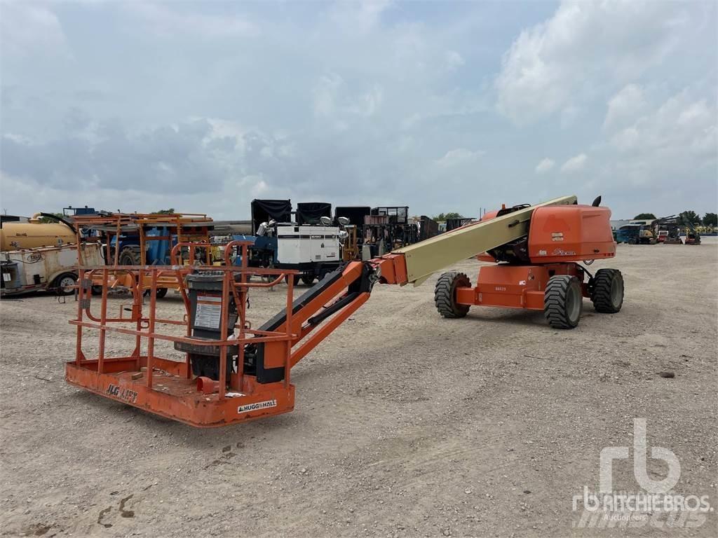 JLG 660SJ Kĺbové plošiny