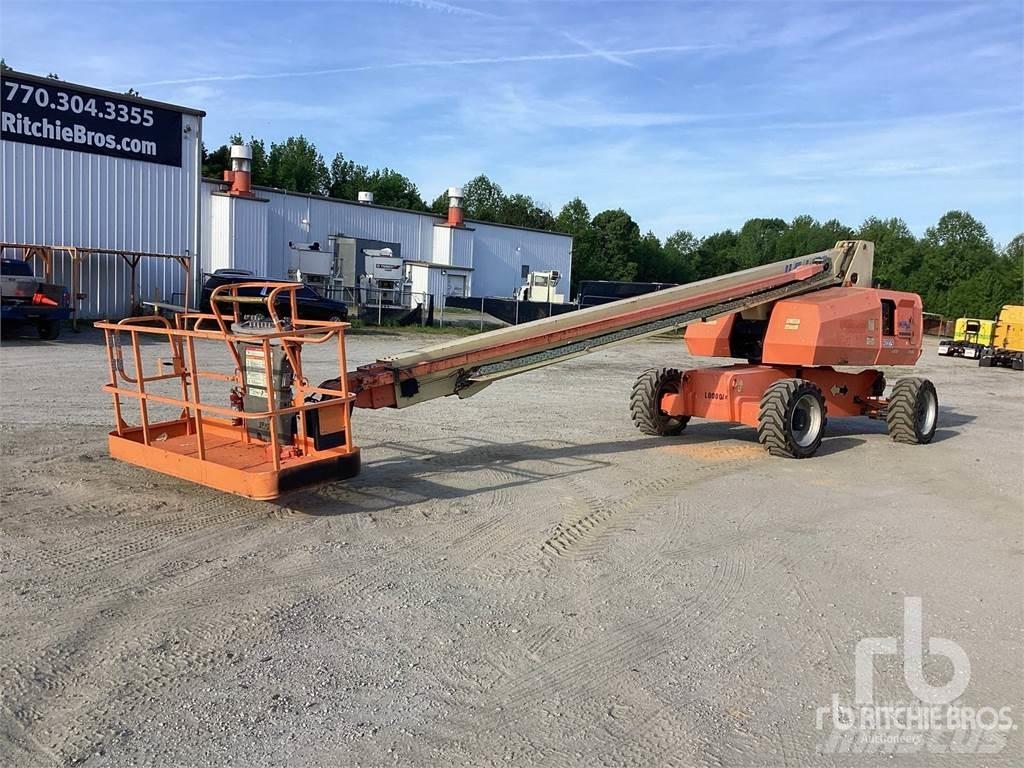JLG 800S Kĺbové plošiny