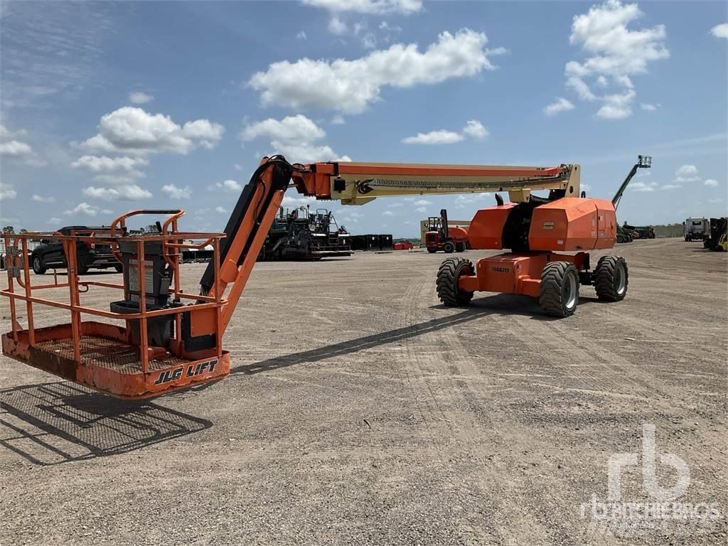 JLG 860SJ Kĺbové plošiny