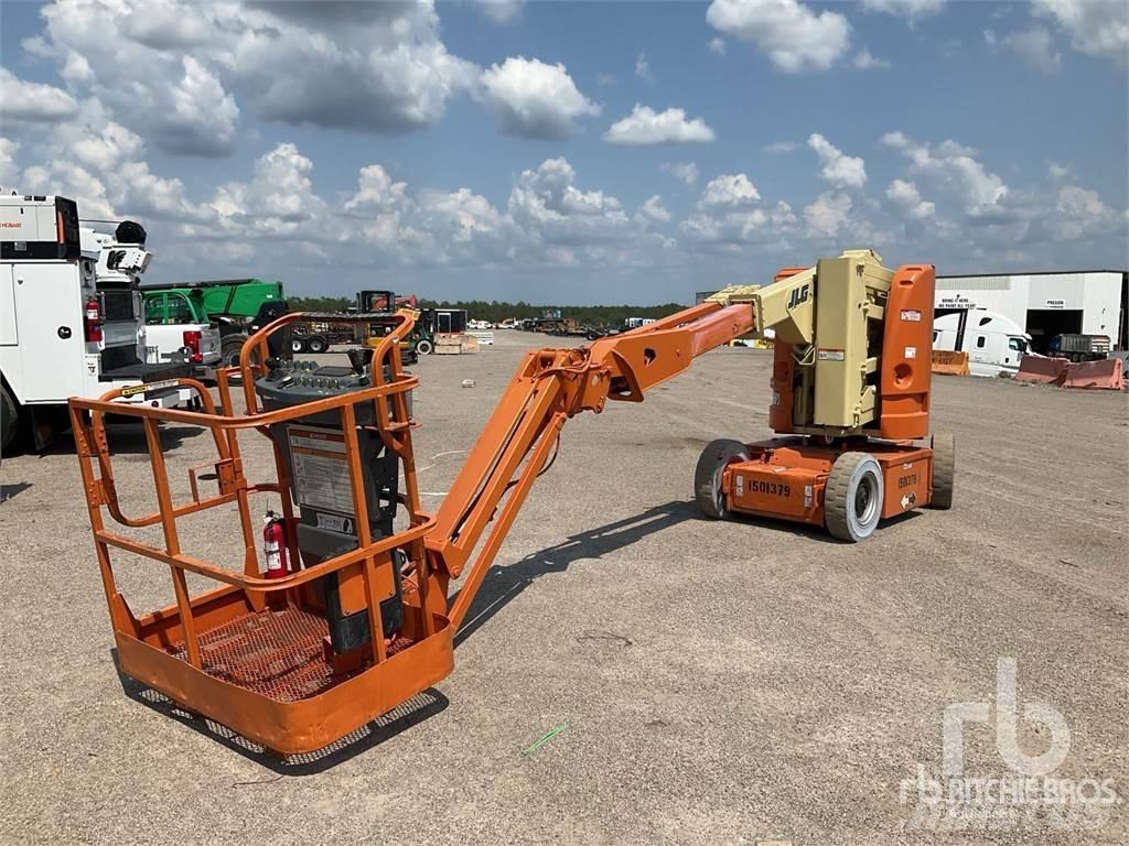 JLG E300 AJP Kĺbové plošiny