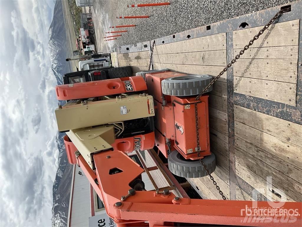 JLG E300AJ Kĺbové plošiny