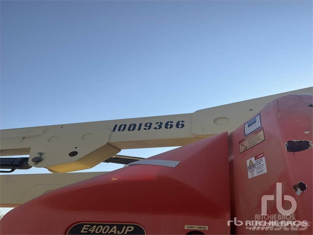 JLG E400AJPN Kĺbové plošiny