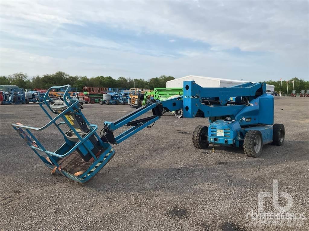JLG M450AJ Kĺbové plošiny