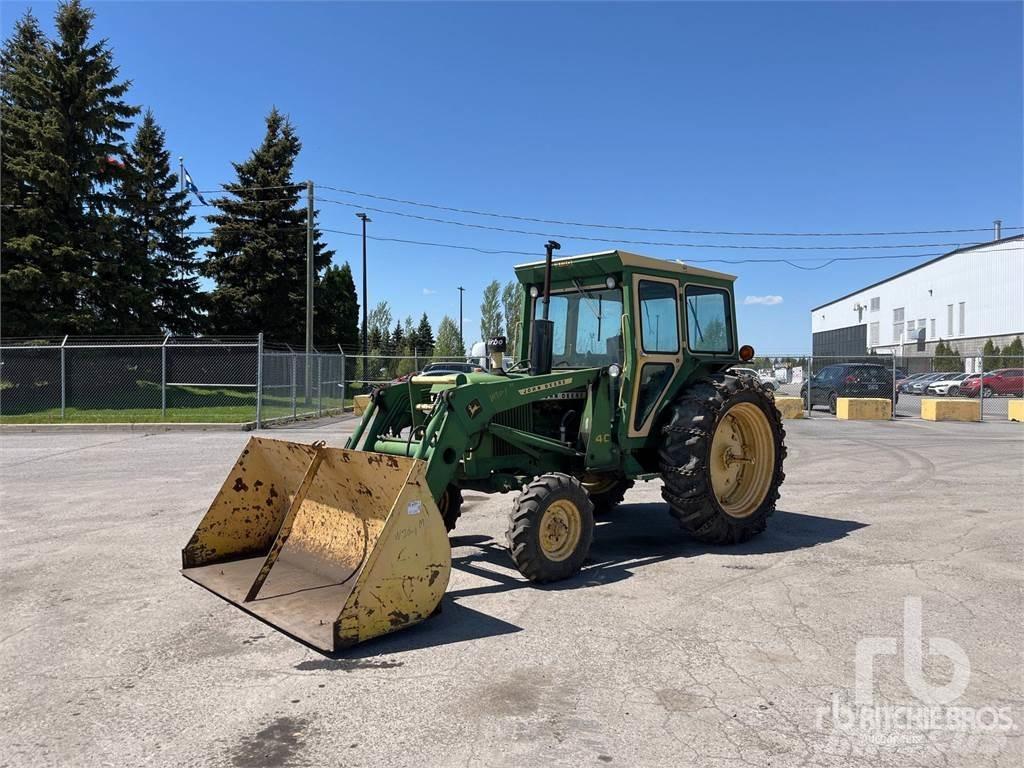 John Deere 2130 Traktory