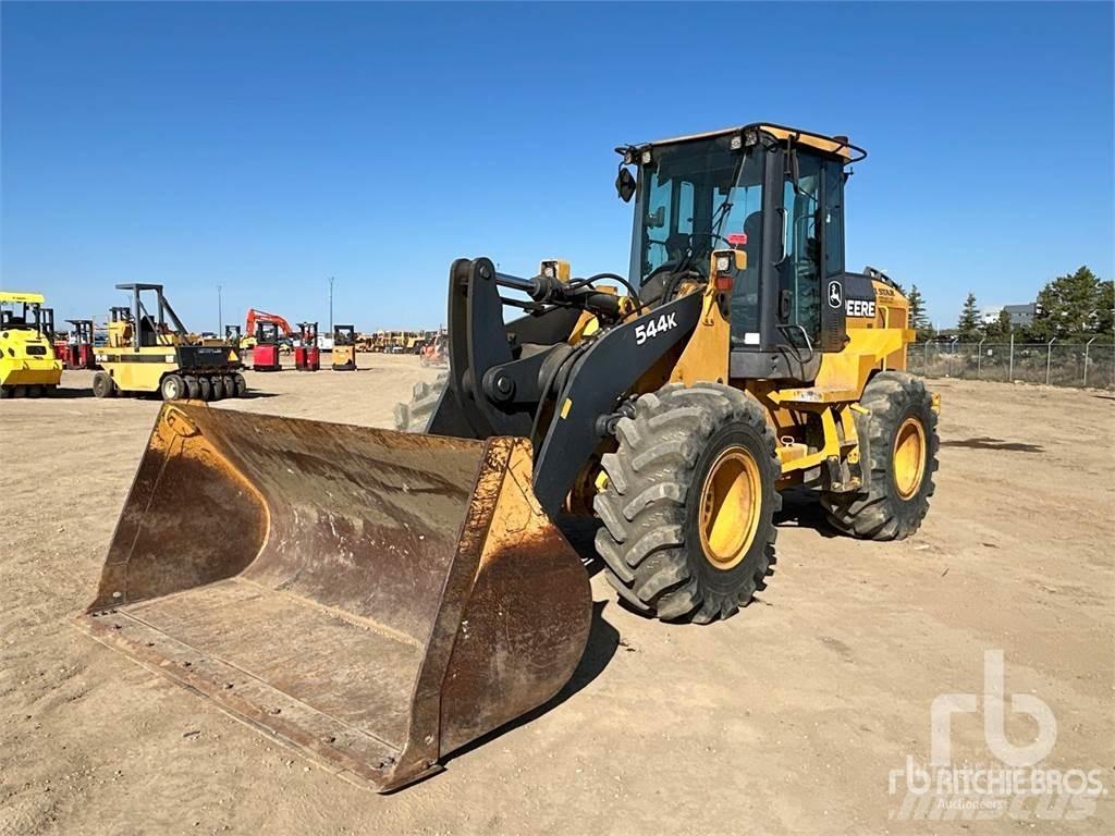 John Deere 544K Kolesové nakladače