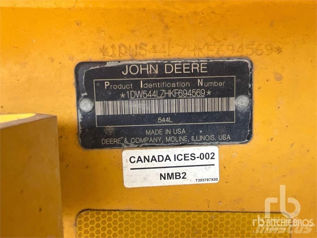 John Deere 544L Kolesové nakladače