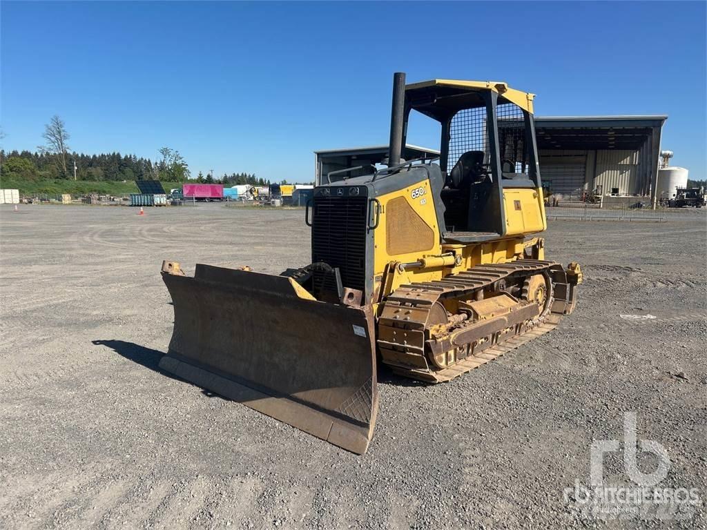 John Deere 650J Pásové dozéry