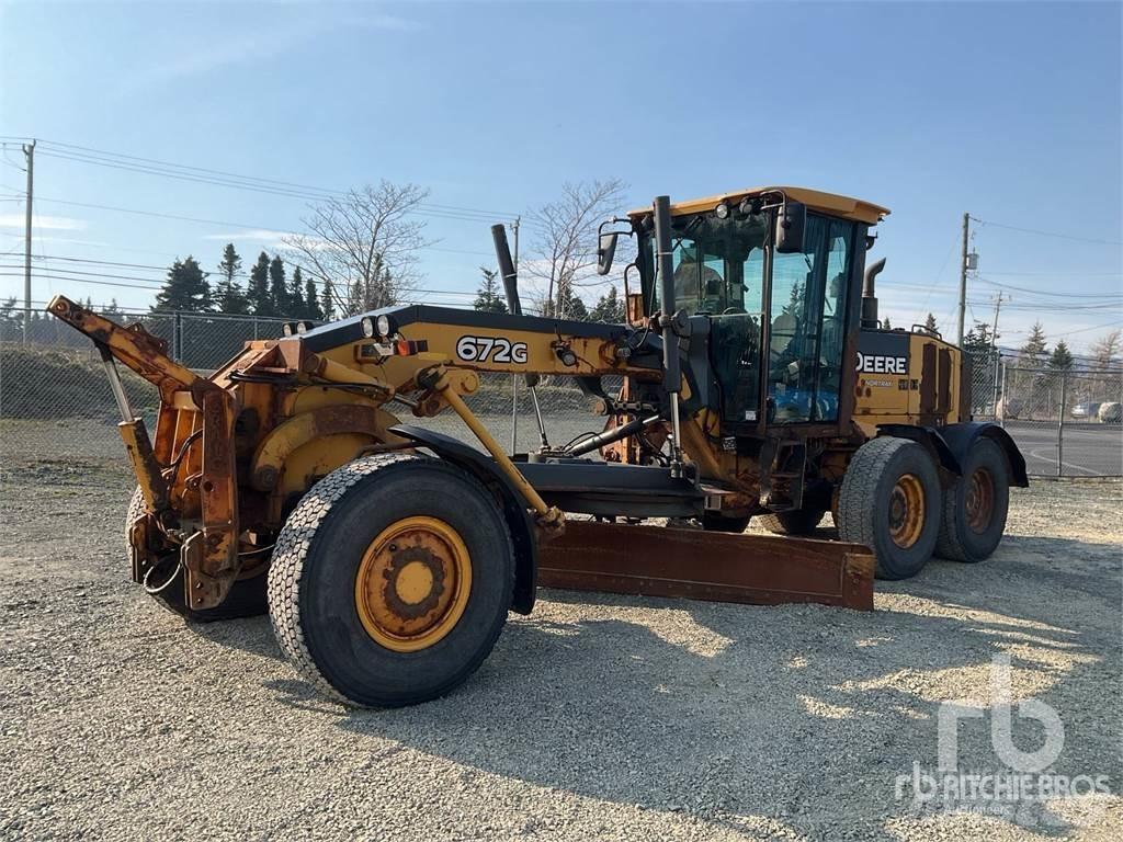 John Deere 672G Grejdery