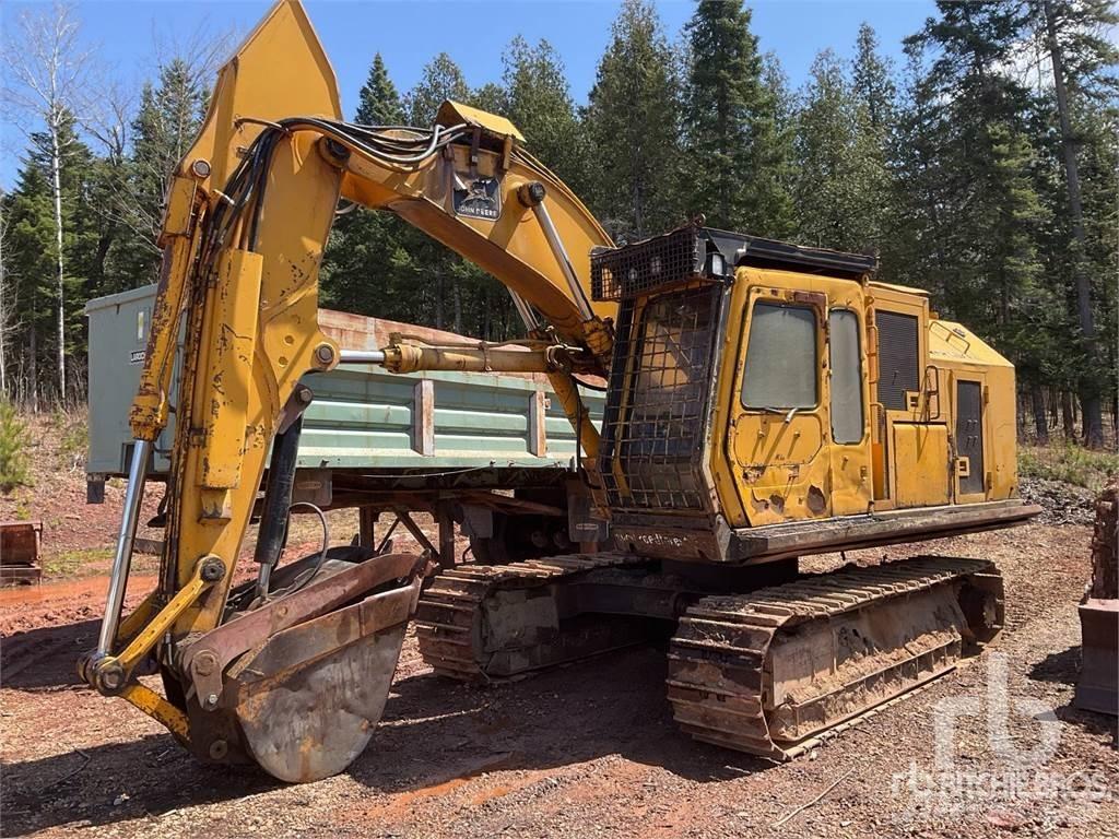 John Deere 693D Pásové rýpadlá