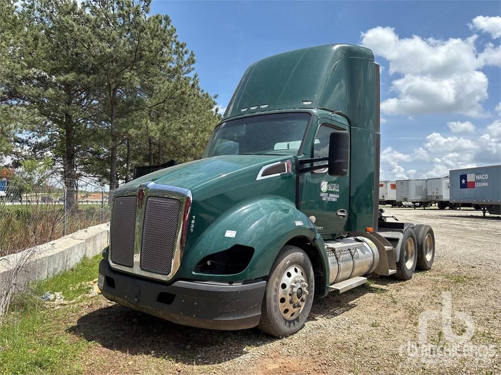 Kenworth T-680 Ťahače