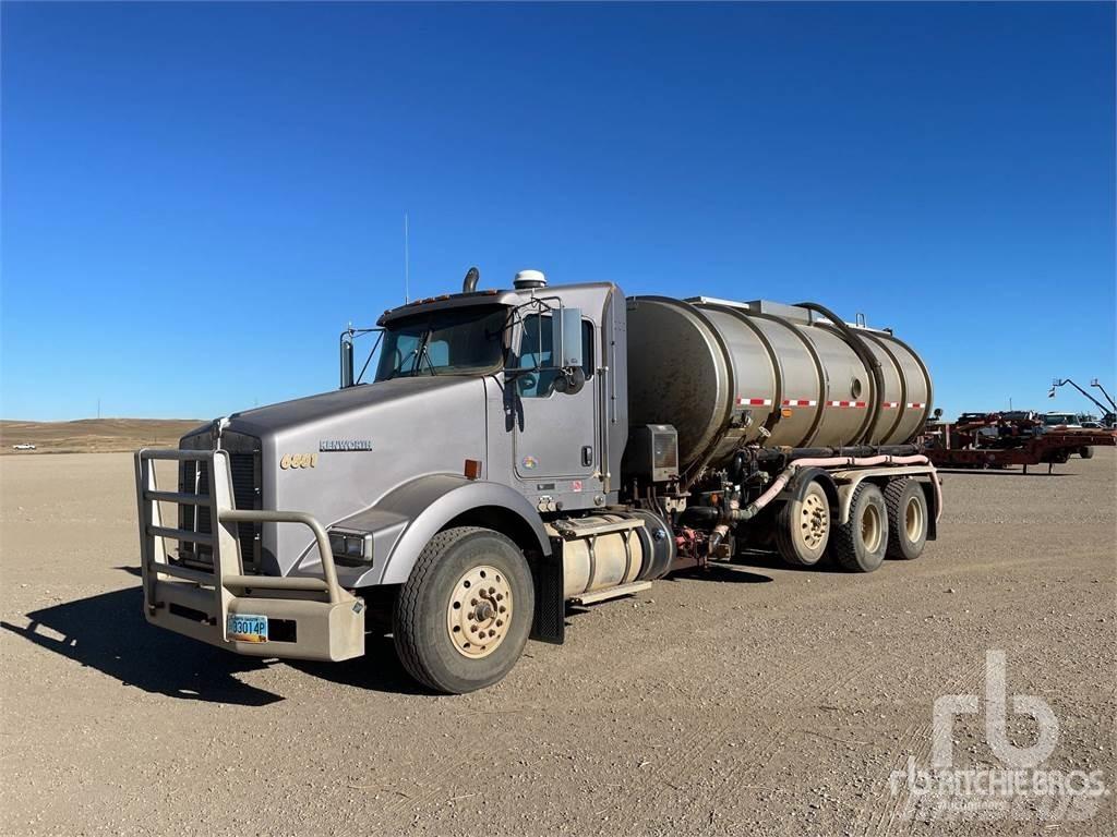 Kenworth T800 Kombinované/Čerpacie cisterny